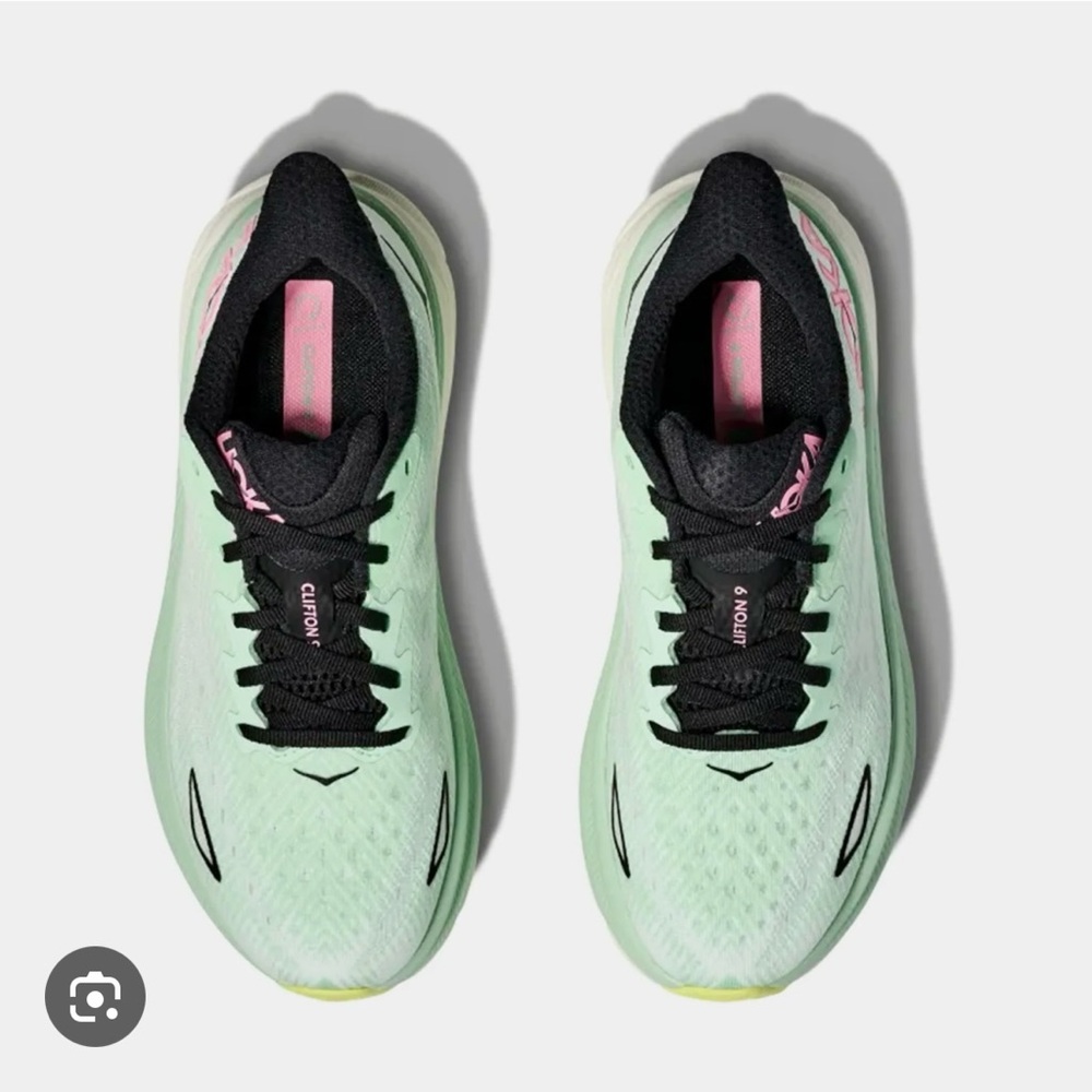NWT Hoka Women's CLIFTON 9 in Mint Flourite/Snow Melt